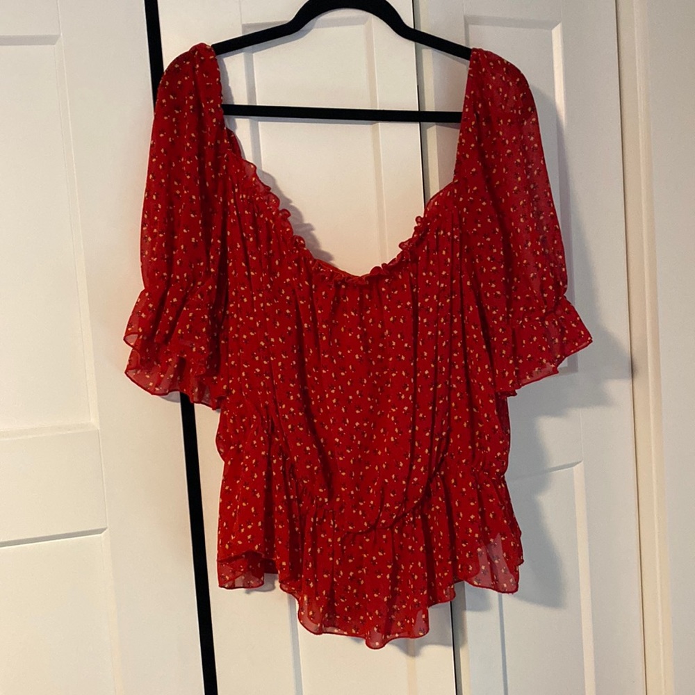 Red top - size US 20